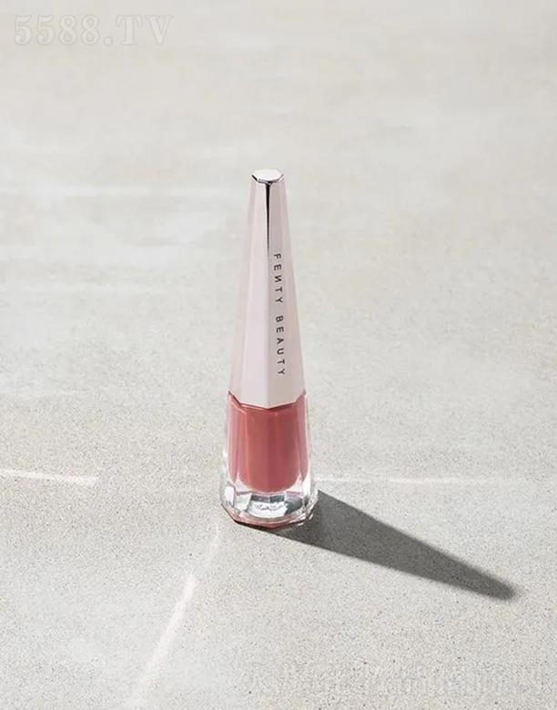 ·܎ˮyƷ(Ϻ)޹˾Fenty Beautyzq־ҺwڼtϵУɳϣ߻^ʵɫ{