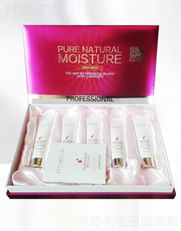 HꖣtˎƼ޹˾MOISTUREoi׽M
